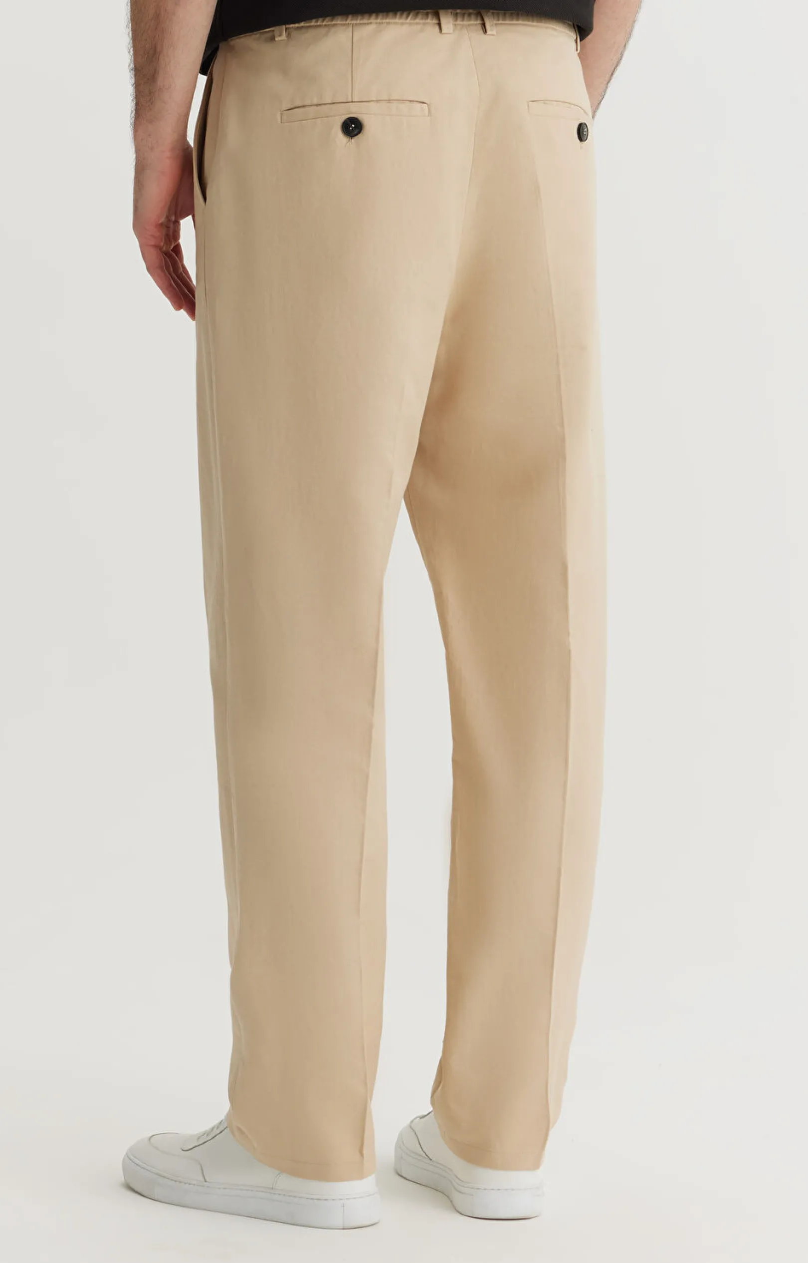 Chinosy relaxed fit^Vistula Hot