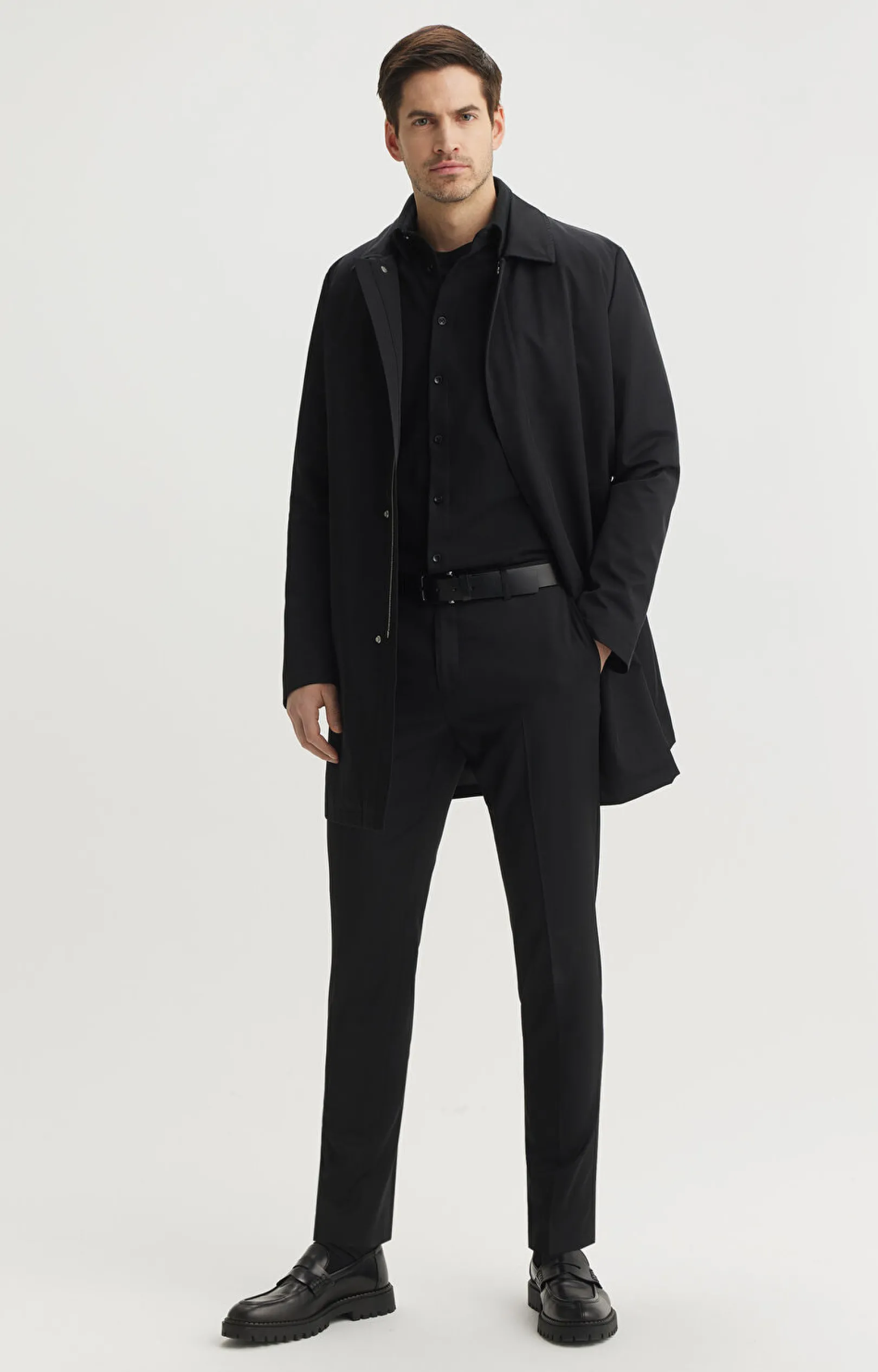 Czarna koszula slim fit w mikrowzór^Vistula Discount