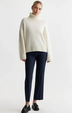 Gładki sweter z golfem^Vistula Fashion