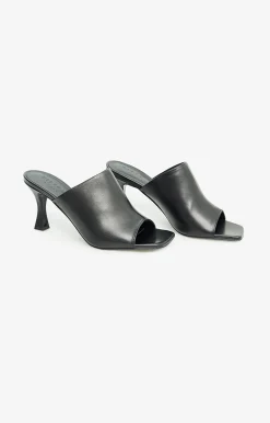 Skórzane mule na obcasie^Vistula Discount